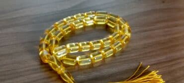 muncuqdan qolbaq: 100% təbii,bütöv daş kəhrəba!33 ədəd parlaq limon rəng,şəffaf kəhrəba — 9