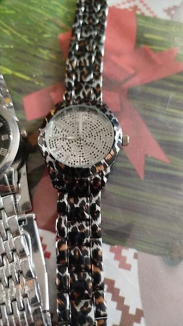 apple watch satilir: İşlənmiş, Qol saatı, Swarovski, rəng - Gümüşü — 4