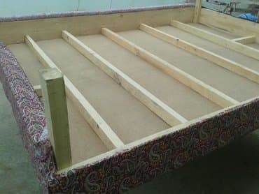 iwlenmiw tek kravat: Taxt
Tezedir var 1 neferlik kravatlar 50m — 2