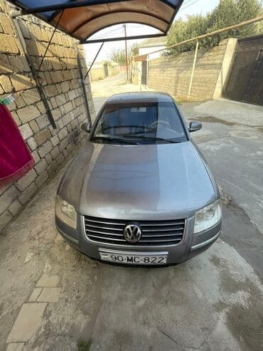 Volkswagen Passat - Korpus rəngi: Boz/metallik - Kuzov: 4 qapılı