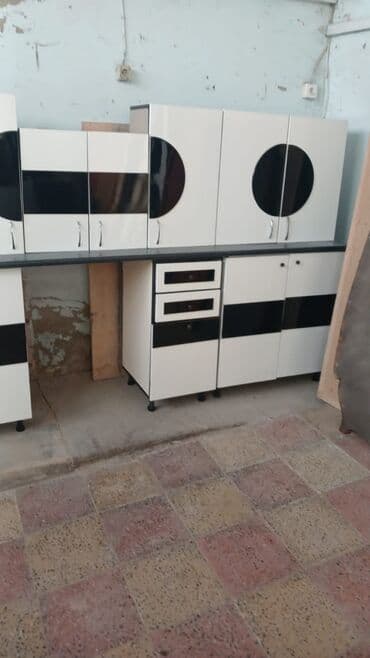 Бусы: Mətbəx mebeli dəsti – ağ-qara dizayn.Material qapilar mashin boyasi — 3