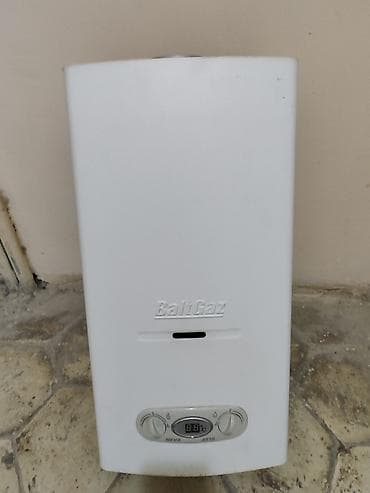 ariston 2 ci el: Qaz su qızdırıcıları – 2 ədəd işlək vəziyyətdədir 1) Termal 36 - — 4