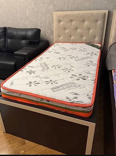 Usaq ucun yataq satilir 150 azn olcusu 1.70 uzunlugu, 90 cm eni