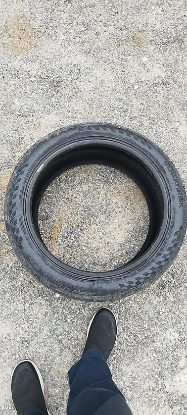 Şin 235 / 45 / R 18