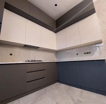 кухонный гарнитур бу: Sifarişlə mətbəx dəsti, Özü çəkən petlələr, MDF, Kredit var, Pulsuz çatdırılma — 4