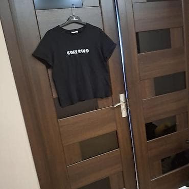 parça şalvar: Qısaqollu qara T‑şort L razmerdi - Ön tərəfdə “CORE DECO” yazısı — 2