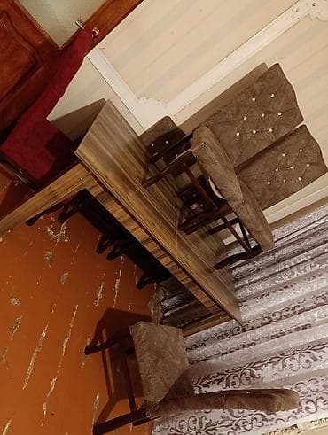 stul uzluk: Mətbəx üçün, Açılmayan, Dördbucaq masa, 4 stul — 1