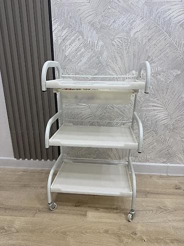 elektron süd sağan: 3 mərtəbəli mobil servis rəfi - Material: metal karkas və plastik — 1