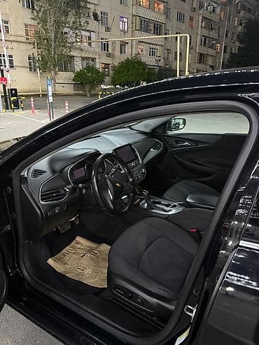 Chevrolet Malibu: 1.5 l | 2017 il 217000 km Sedan — 8