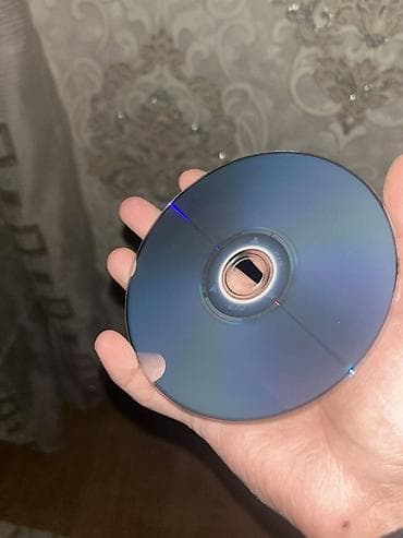Pes 3 super silim 500/gb təmirdə olmayıb üzərində 1 ədəd tam işlək