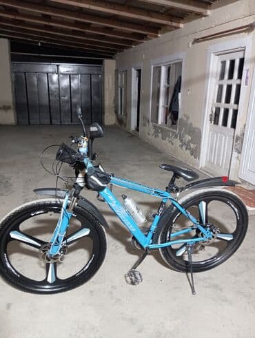 velosiped ucun isiqlar: Dağ velosipedi – arxa təkər LED işıqlandırmalı Təzə patrişka verilir — 6