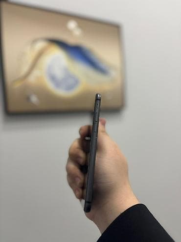 iphone 7 ikinci əl: IPhone 8, 64 GB, Qara, Barmaq izi — 6