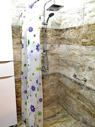 memar ecemi ev: Bakıxanov qəs., 3 otaqlı, Yeni tikili, m. Neftçilər, 88 kv. m — 3