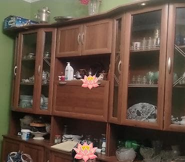 ad gunu stolu bezemek: Taxta vitrinli bufet-divan mebeli - Material: taxta/laminat korpus — 1