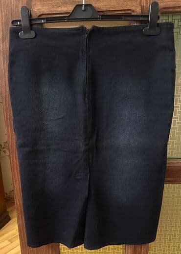 türk istehsalı olan qadın şubaları: Razmer 40,42ölçüyədə gedir,Türkiyədən alınıb,2 dəfə geyinilib,cins — 2