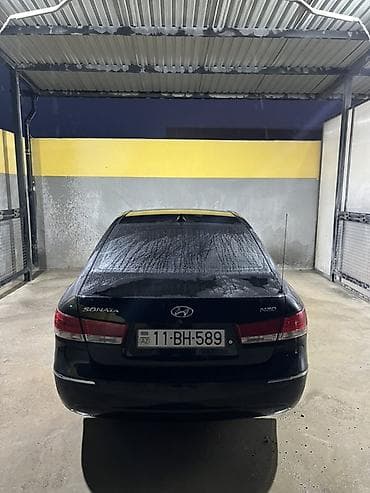 Hyundai Sonata: 2 l | 2008 il Sedan