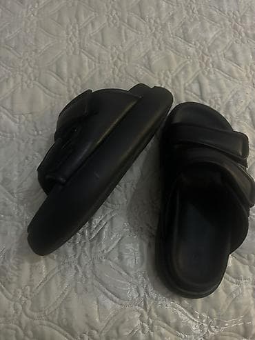 sendel: H&M qadın/slayd tipli sandal - Rəng: qara - Ölçü: 38 (altlıqda — 3