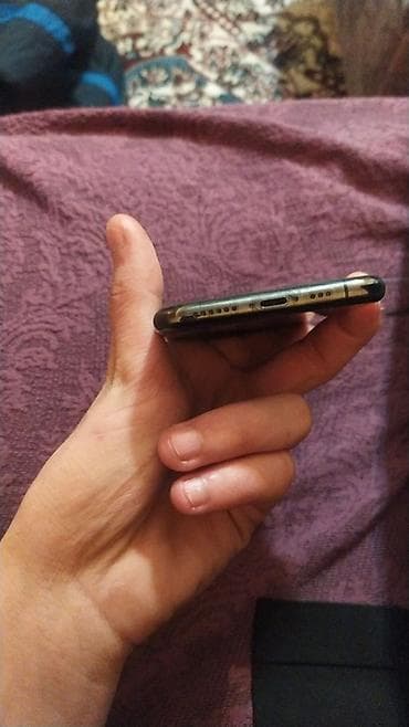 Бытовая техника: IPhone 11 Pro, Matte Midnight Green, Беспроводная зарядка — 3