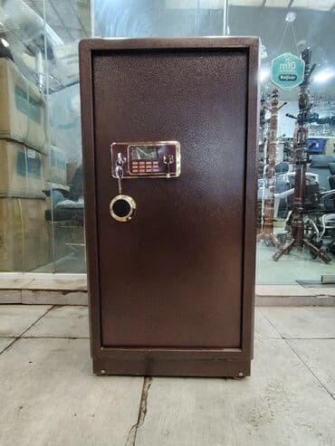 Hundurluk 110 Eni 55 Derinlik 50 Seyf acar və kodilə işləyir