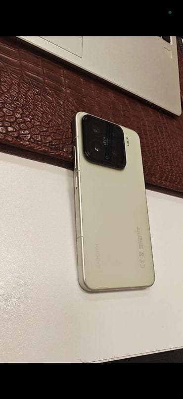 Xiaomi 15, 256 GB, rəng - Yaşıl, 
 Barmaq izi