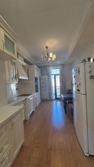 evler bine: 3 otaqlı, Yeni tikili, 145 kv. m — 8