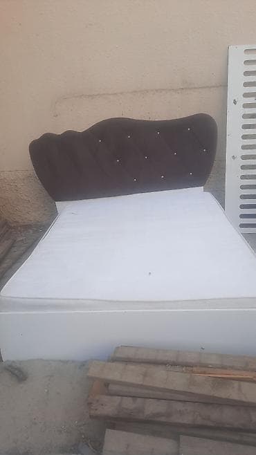 2 nəfərlik çarpayı yaxşı vəziyyətdədi matrası da var sinığı problemi lalafo.az -da 2 nəfərlik çarpayı yaxşı vəziyyətdədi matrası da var sinığı problemi