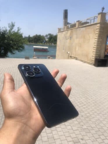macbook pro baku: Tecno Camon 20 Pro, 256 ГБ — 6