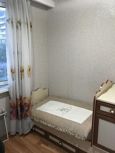 mingecevirde ev: Vasitəçilər narahat etməsin. Xalqlar Dostluğu metrosu, Laçın Ticarət — 7