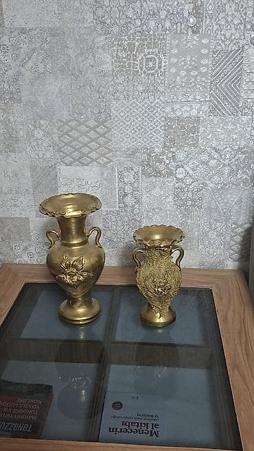 roza gul: Vaza dəsti, Metal — 1