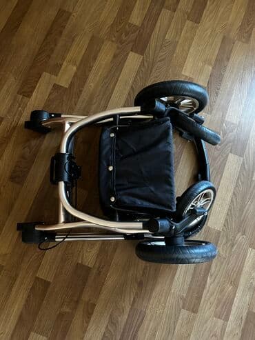 uşaq üçün paltar: Yeni kimidir əla vəziyyətdədir. Transformerdir. Tutacaq ön və arxaya — 3