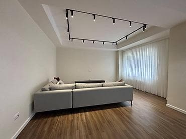 Mənzillər: İcarəyə verilir 3 otaqlı yeni tikili 140 m², Ağ şəhər q. Kateqoriya — 4