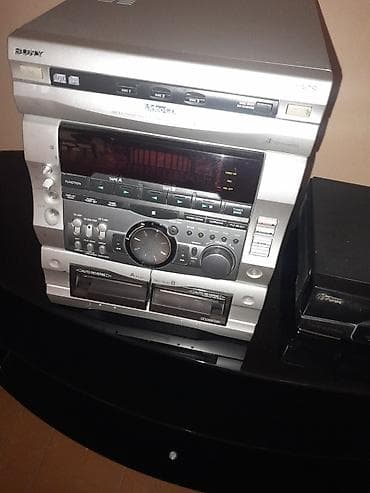 Sony mini hi-fi musiqi mərkəzi – model MHC-V515 Xüsusiyyətlər: - 3