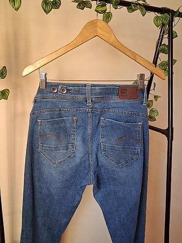 •G-star raw bootcut jeans(92% cotton, 7% polyester, 1% elastane) Size — 7