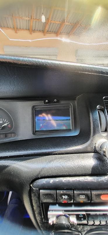 equinox ehtiyat hisseleri: Opel Vectra B sedan - Kuzov: 4 qapılı sedan, tünd göy rəng - Mühərrik — 10