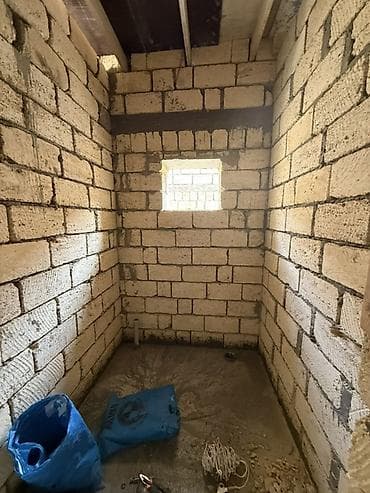 sumqayıtda ev alqı satqısı: 90 kv. m, 3 otaqlı, Qaz, İşıq, Su — 10