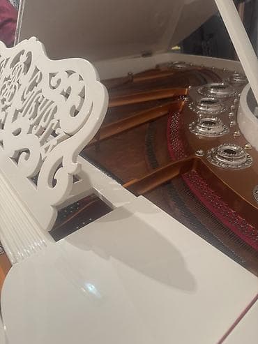 CD, DVD disklər və kassetlər: Royal — 3