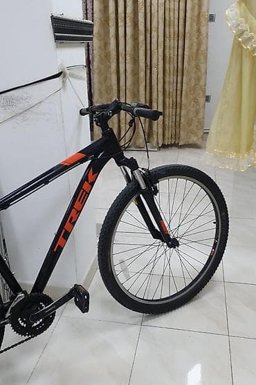 velosiped desna 2: 29luq trek Yaxsi veziyyetdedir arxa disk deyisib bidene surulmur deye — 2