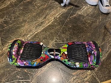 Qraffiti dizaynlı 2 təkərli hoverboard (self-balancing skuter). Heç