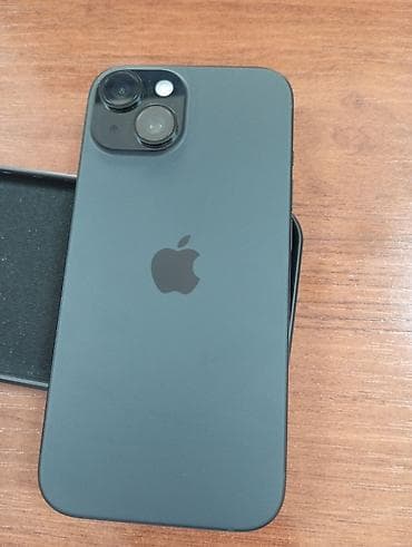 apple mac mini: IPhone 15, 128 GB — 3