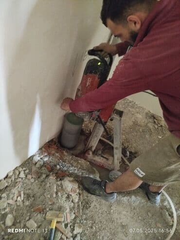 seyf qapi: #Betonkesme #betondeşmə Beton kubik kərpic - dən kəsim deşim — 30