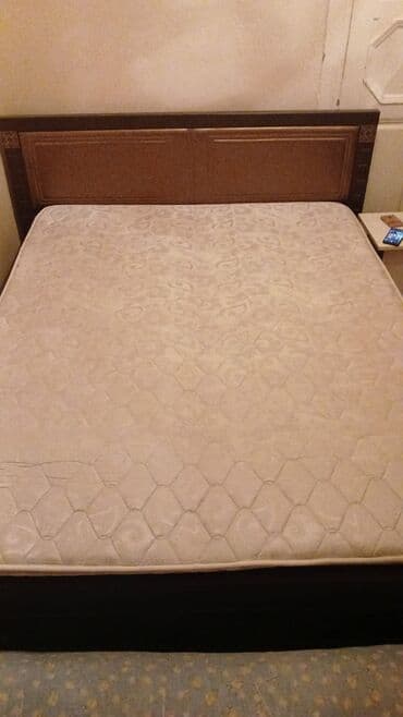 İkinəfərlik çarpayı