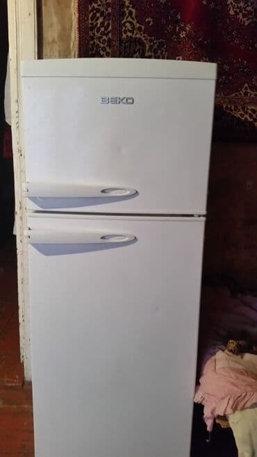 İşlənmiş 2 qapılı Beko Soyuducu Satılır, rəng - Ağ