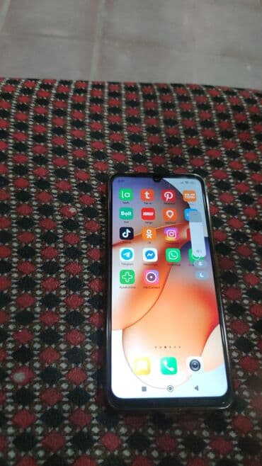 Redmi 13C, 32 GB, rəng - Qara, İki sim kartlı, Face ID, Sənədlərlə