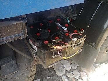 Рулевая часть: Yük avtomobilləri üçün 190 akkumulyator dəsti cutu 300 azn Watsapa — 1