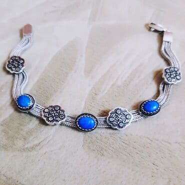 gumuş bilərziklər: Dəstə daxildir: Bilərzik, Boyunbağı, Gümüş, 925 Əyar — 4