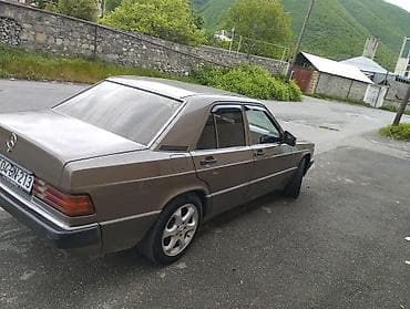 mersedes vozduxamer: Mercedes-Benz 190 (W201): 2 л | 1991 г. Седан — 9