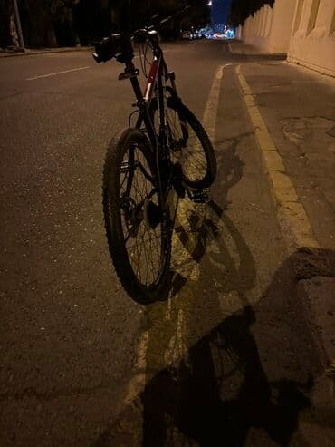 велосипеды с надувными колесами: İşlənmiş Dağ velosipedi 26", sürətlərin sayı: 21, Ünvandan götürmə — 30