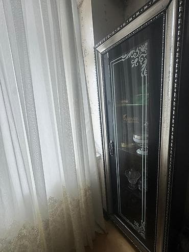 ref: Şüşəli dolab vitrini — 2