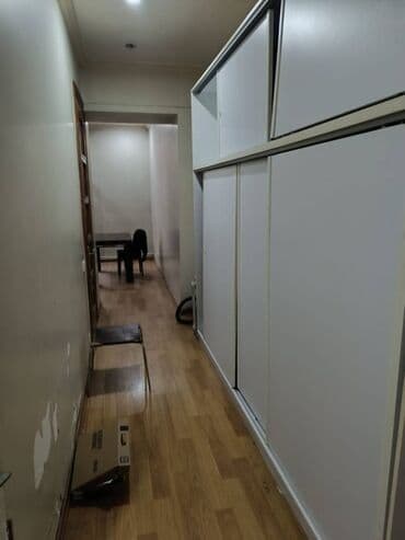 elmler akademiyasi kiraye evler: Nəsimi rayonu,28 MAY metrosu,Milli bankin yaninda,3 otaqlı,orta — 5