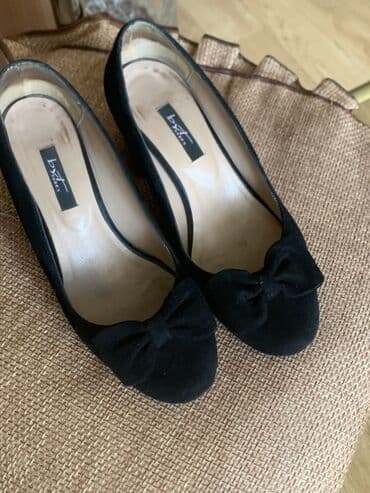 Tuflilər, Ölçü: 37, rəng - Qara, İşlənmiş